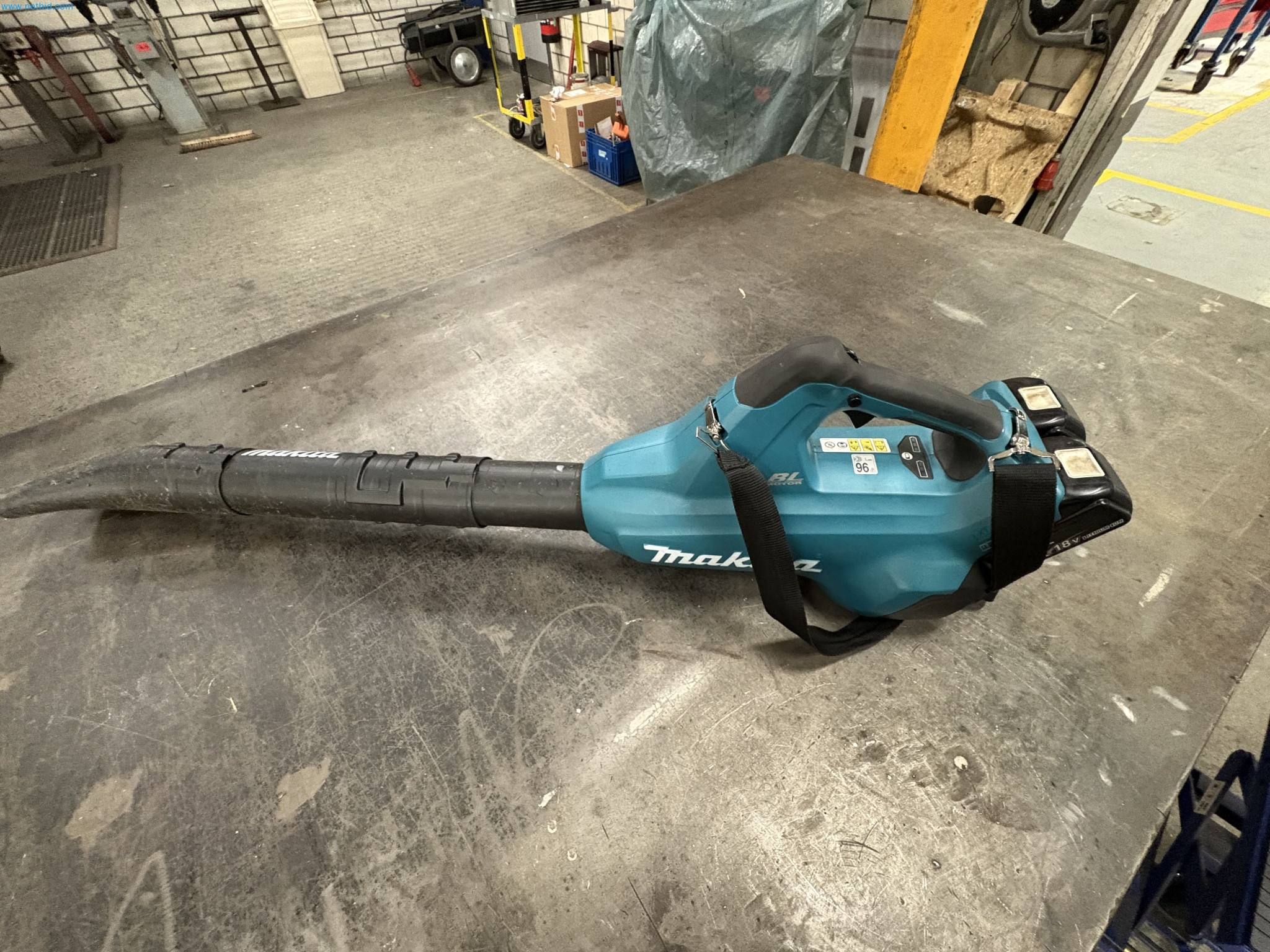 Sprzęt do produkcji samochodów-7