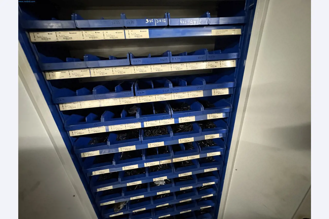 Sprzęt do produkcji samochodów-13