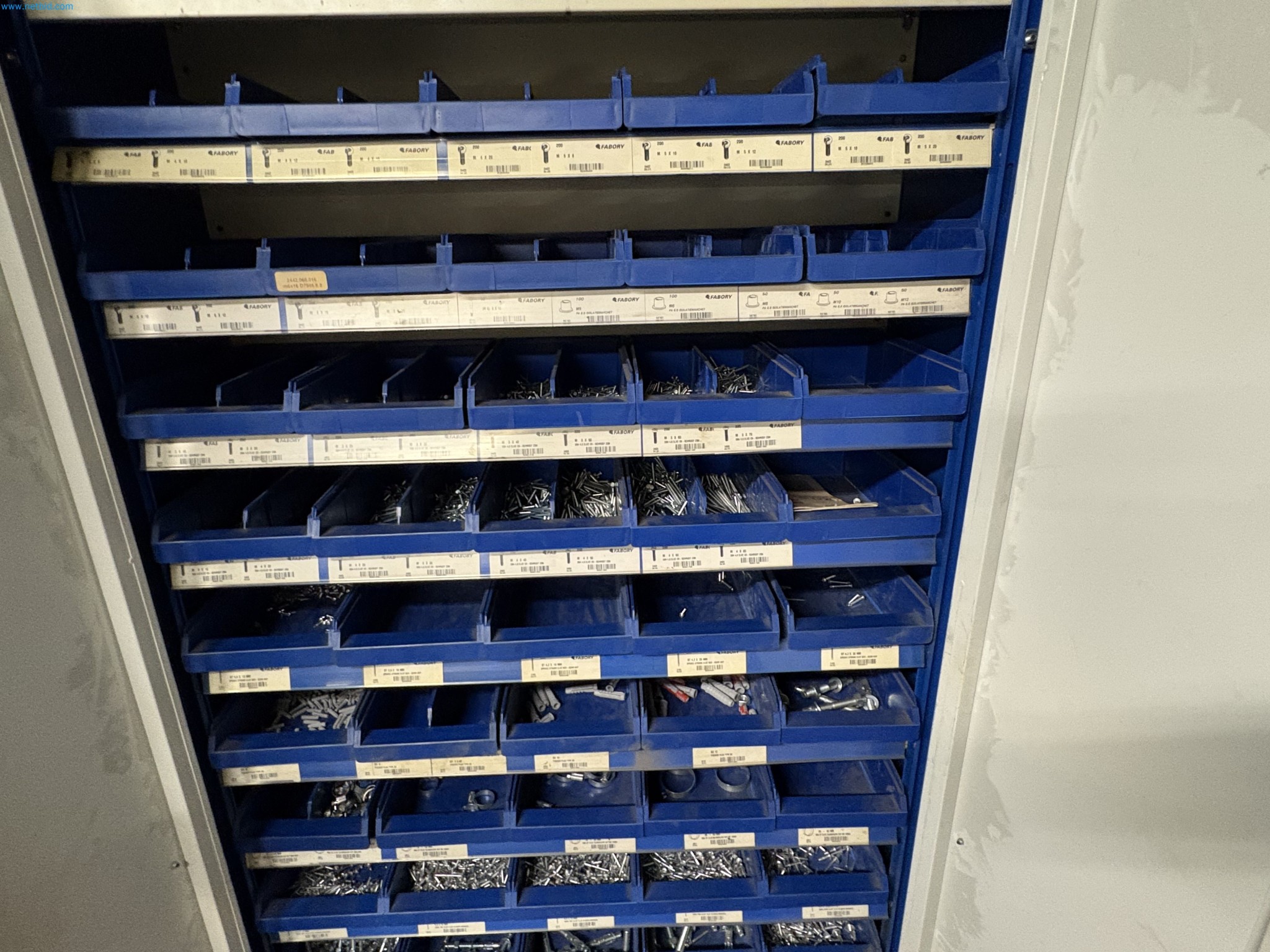 Sprzęt do produkcji samochodów-19