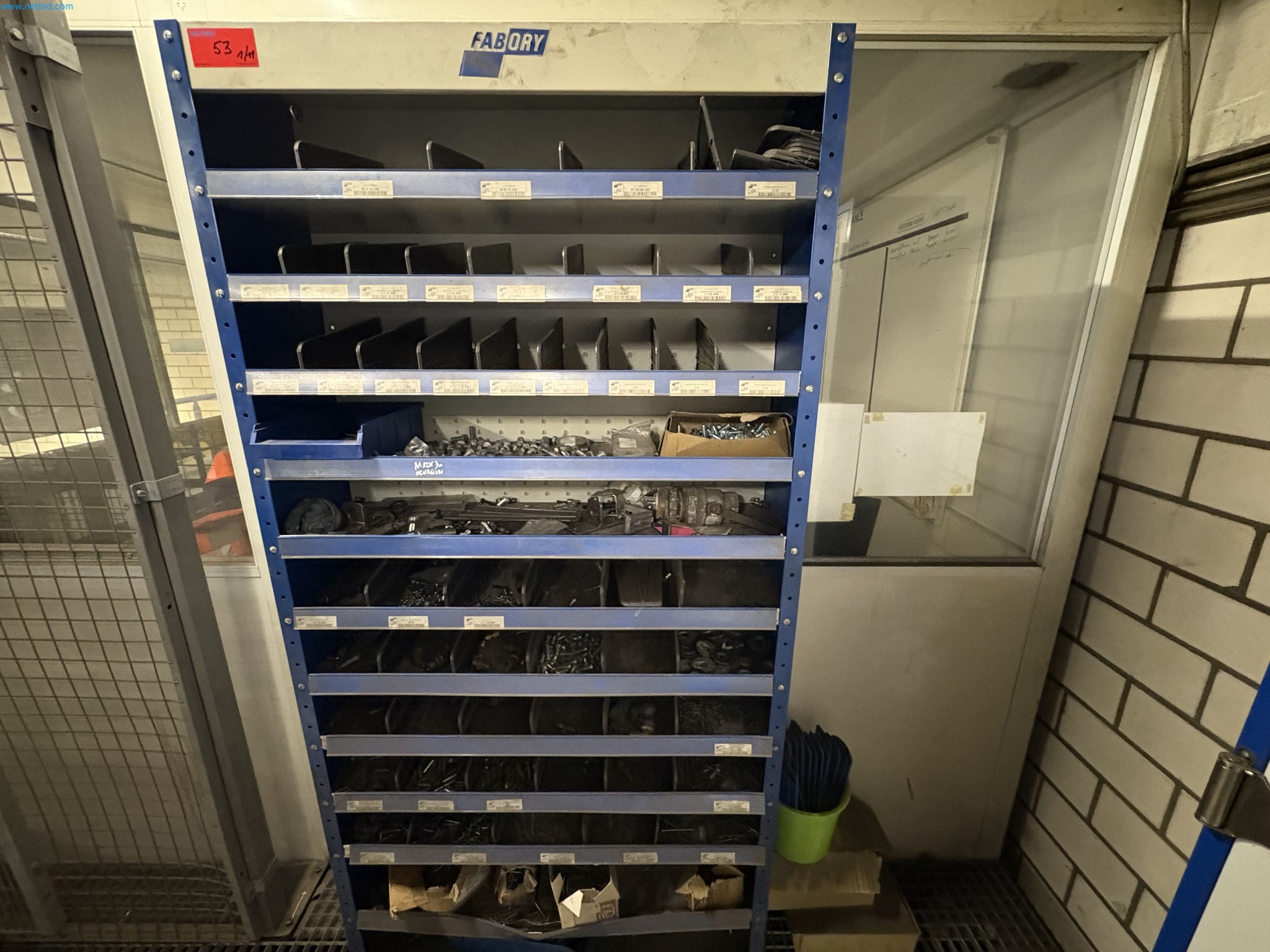 Sprzęt do produkcji samochodów-1