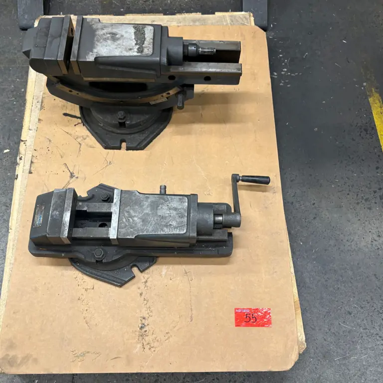 2 Machine clamps