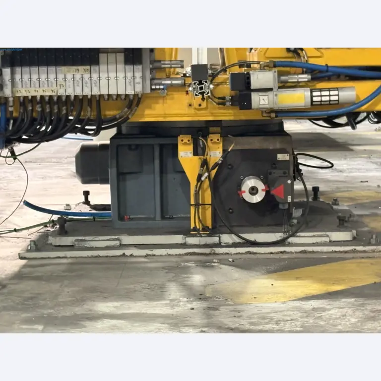 Sprzęt do produkcji samochodów-10