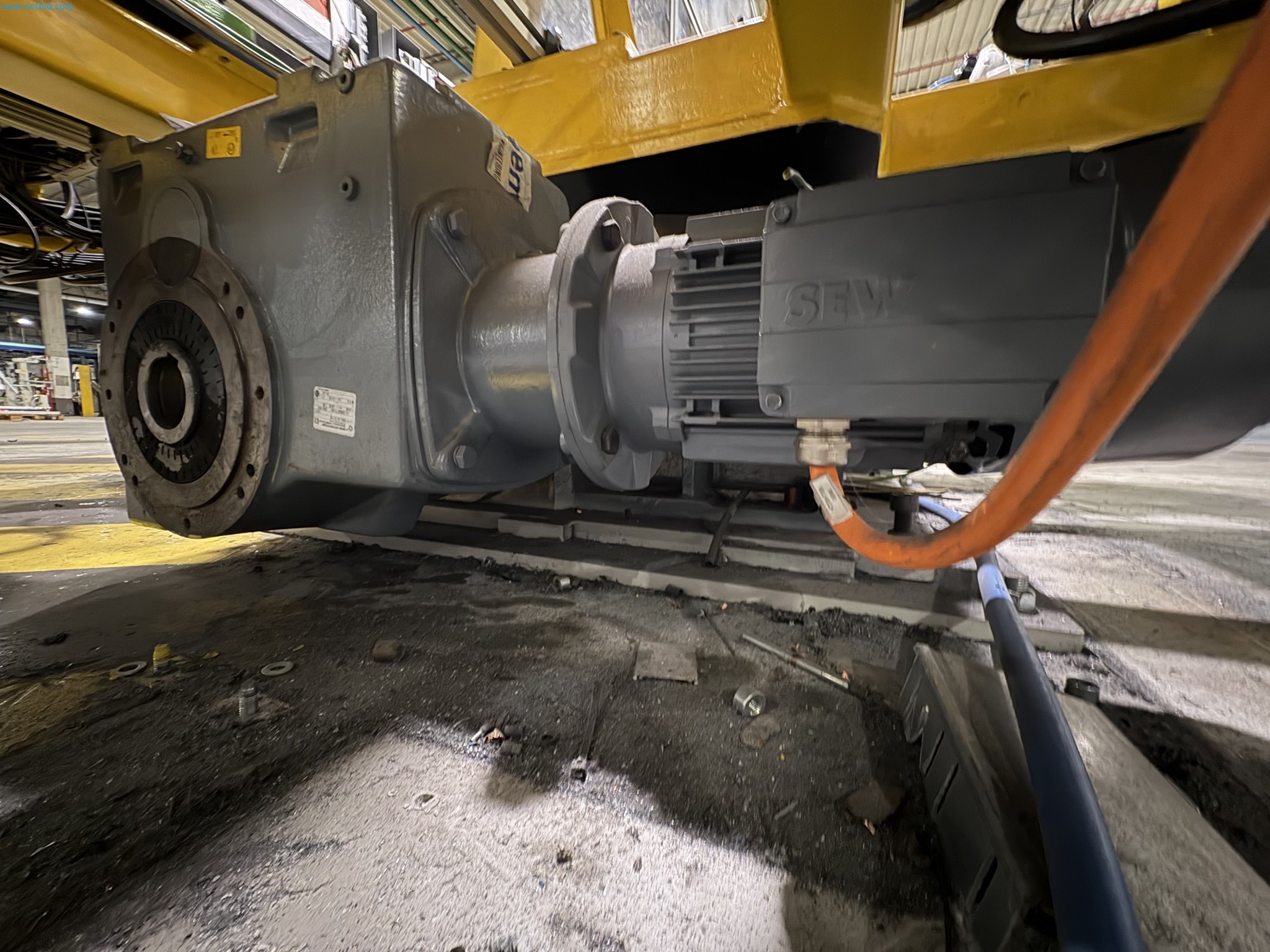 Sprzęt do produkcji samochodów-5