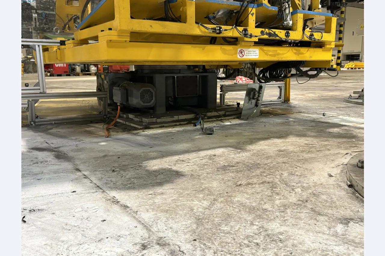 Sprzęt do produkcji samochodów-7