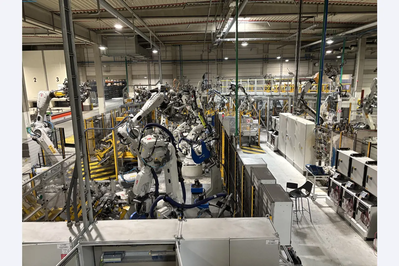 Sprzęt do produkcji samochodów-4