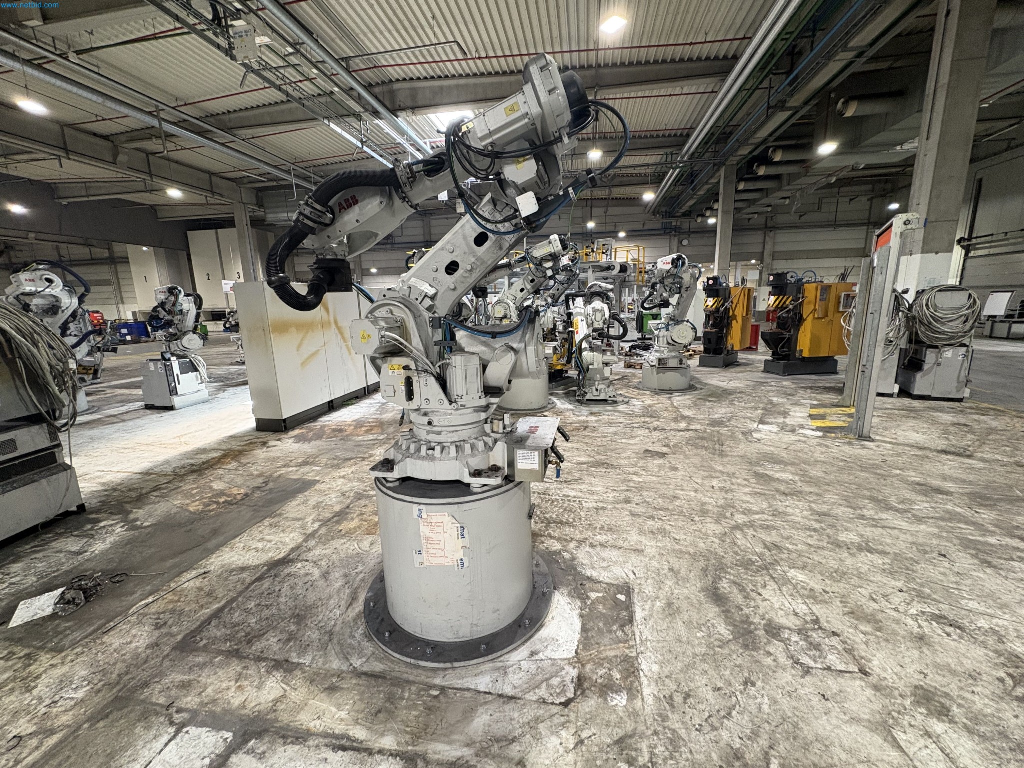 Sprzęt do produkcji samochodów-7