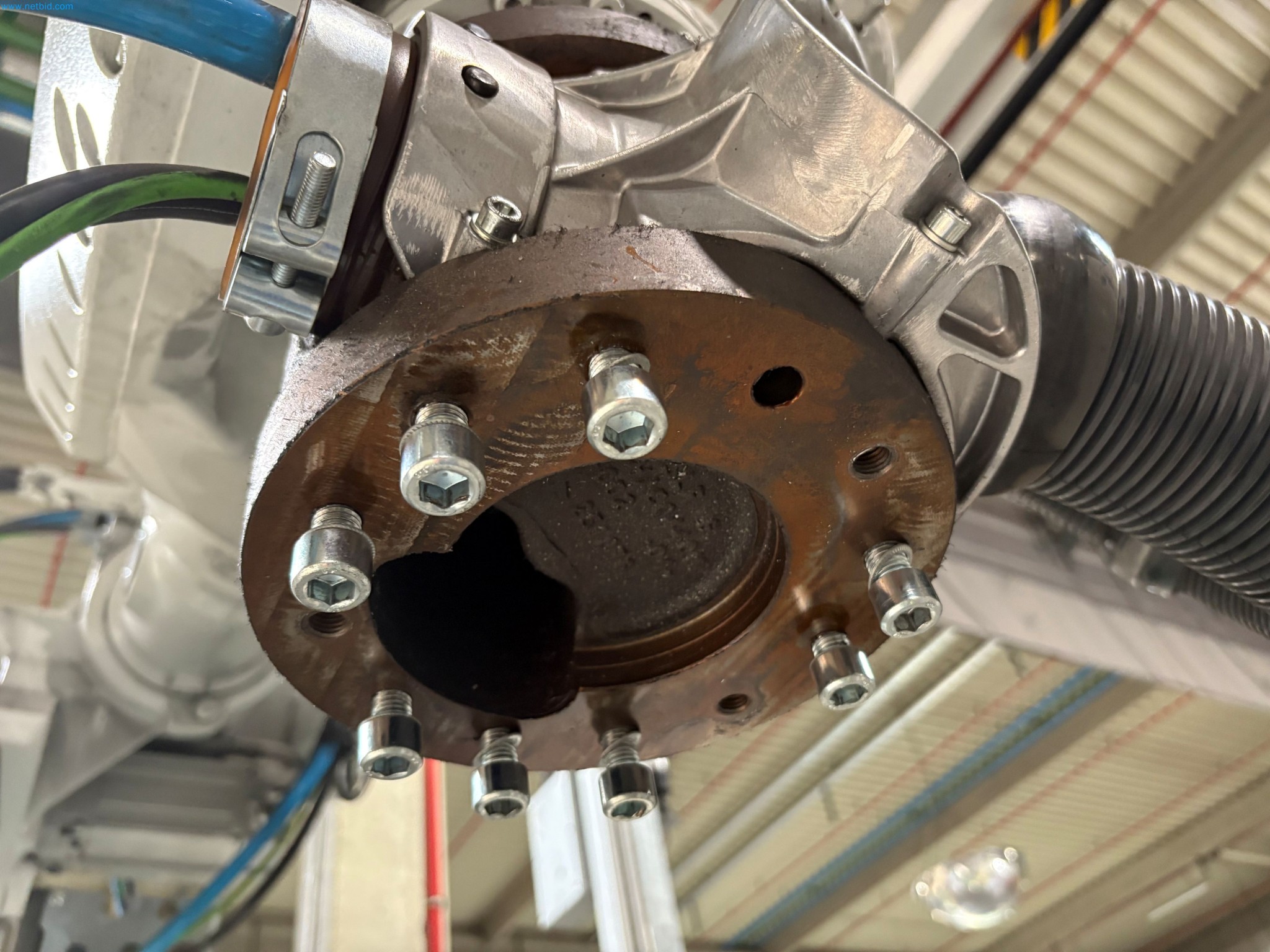 Sprzęt do produkcji samochodów-3