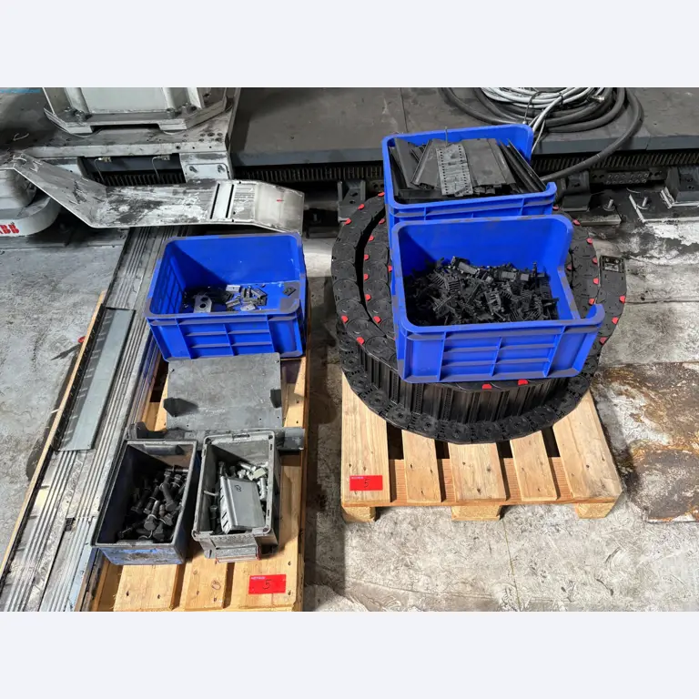 Zařízení pro výrobu automobilů-6