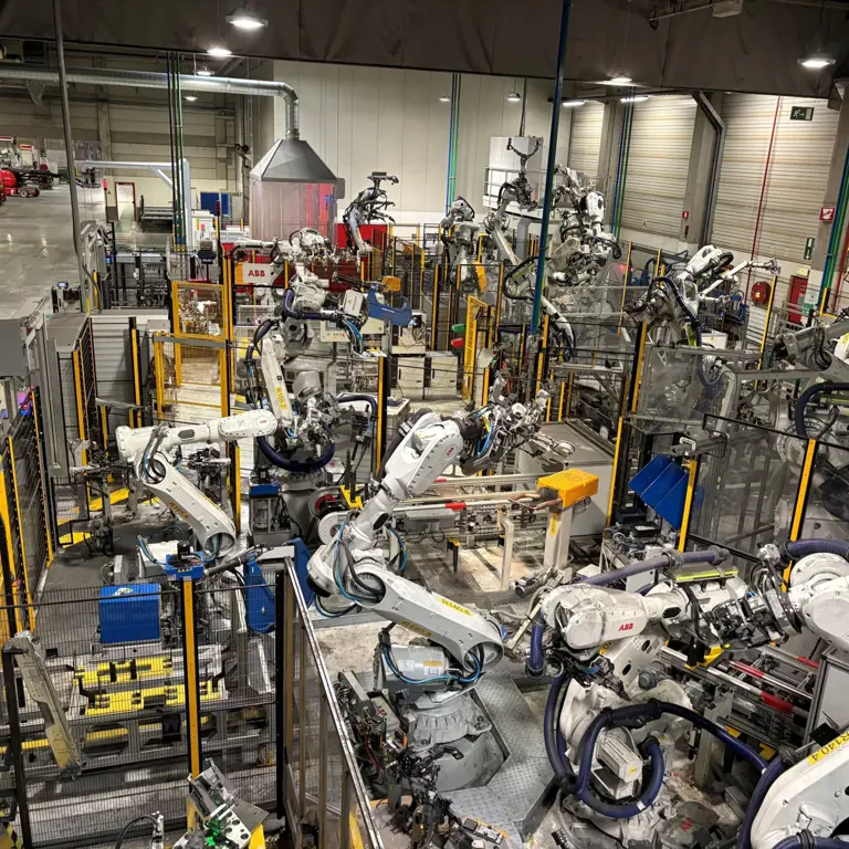 52 Industrial Robots ABB IRB 6700