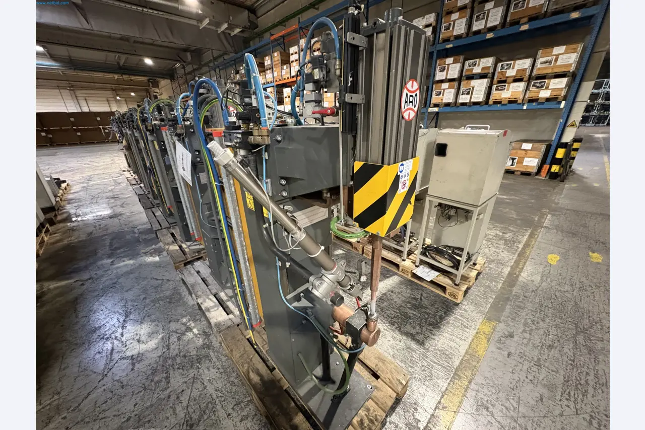 Sprzęt do produkcji samochodów-4