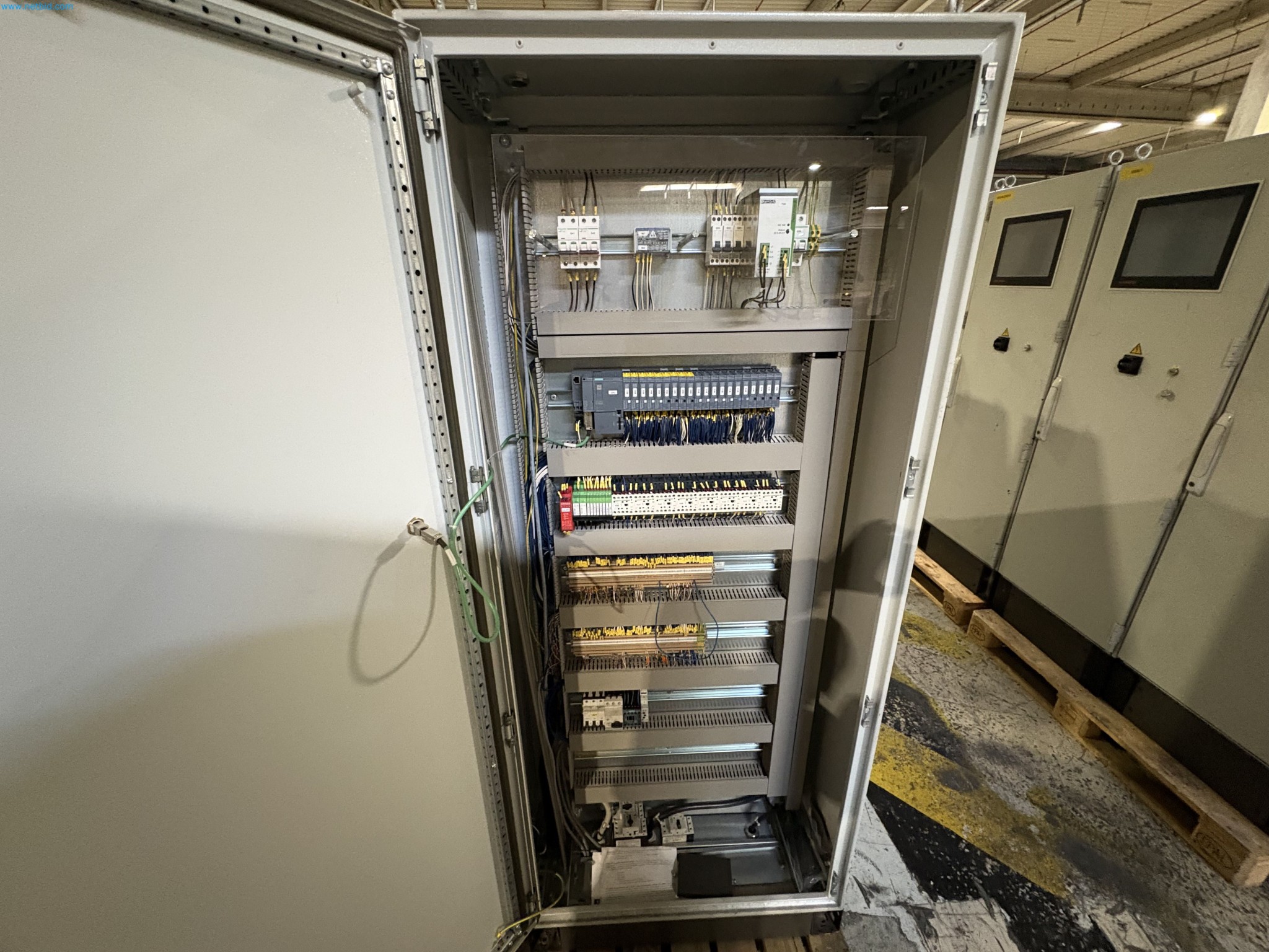 Sprzęt do produkcji samochodów-8