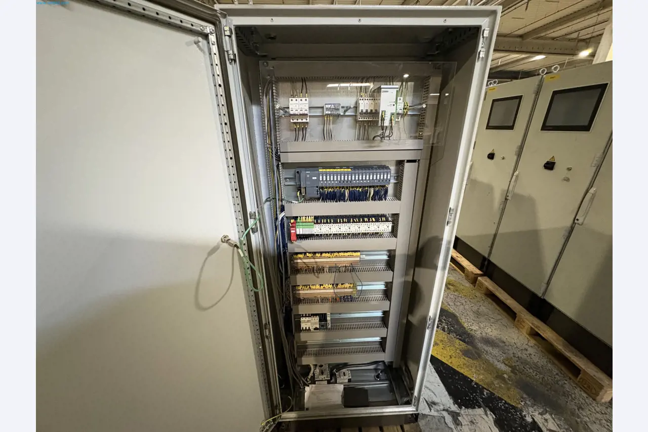 Sprzęt do produkcji samochodów-8