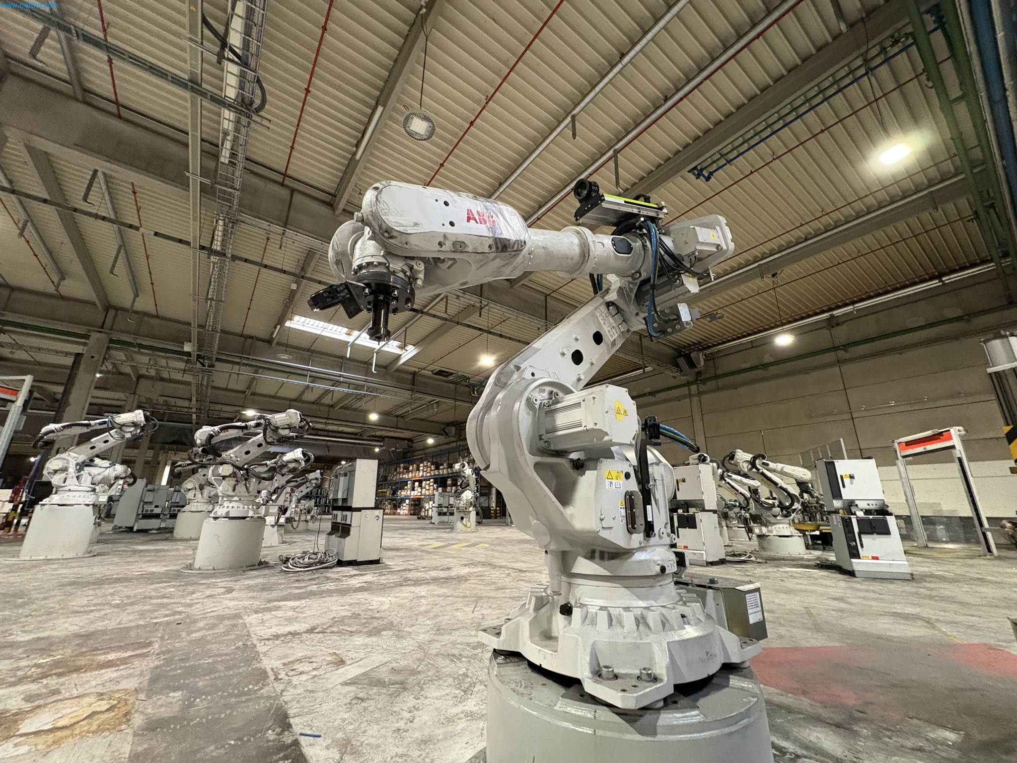 Sprzęt do produkcji samochodów-4