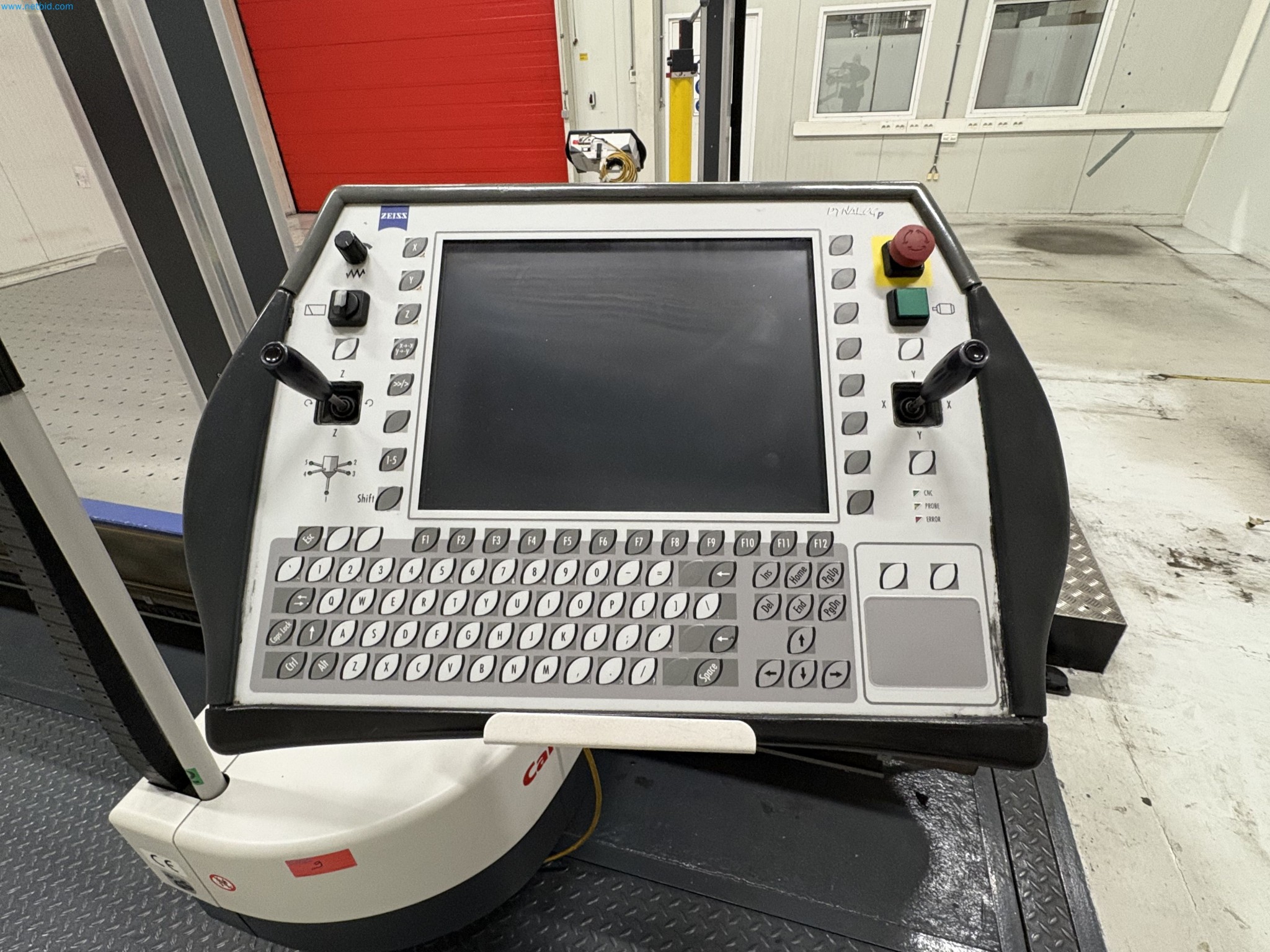 Sprzęt do produkcji samochodów-2