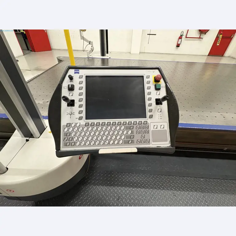 Sprzęt do produkcji samochodów-5