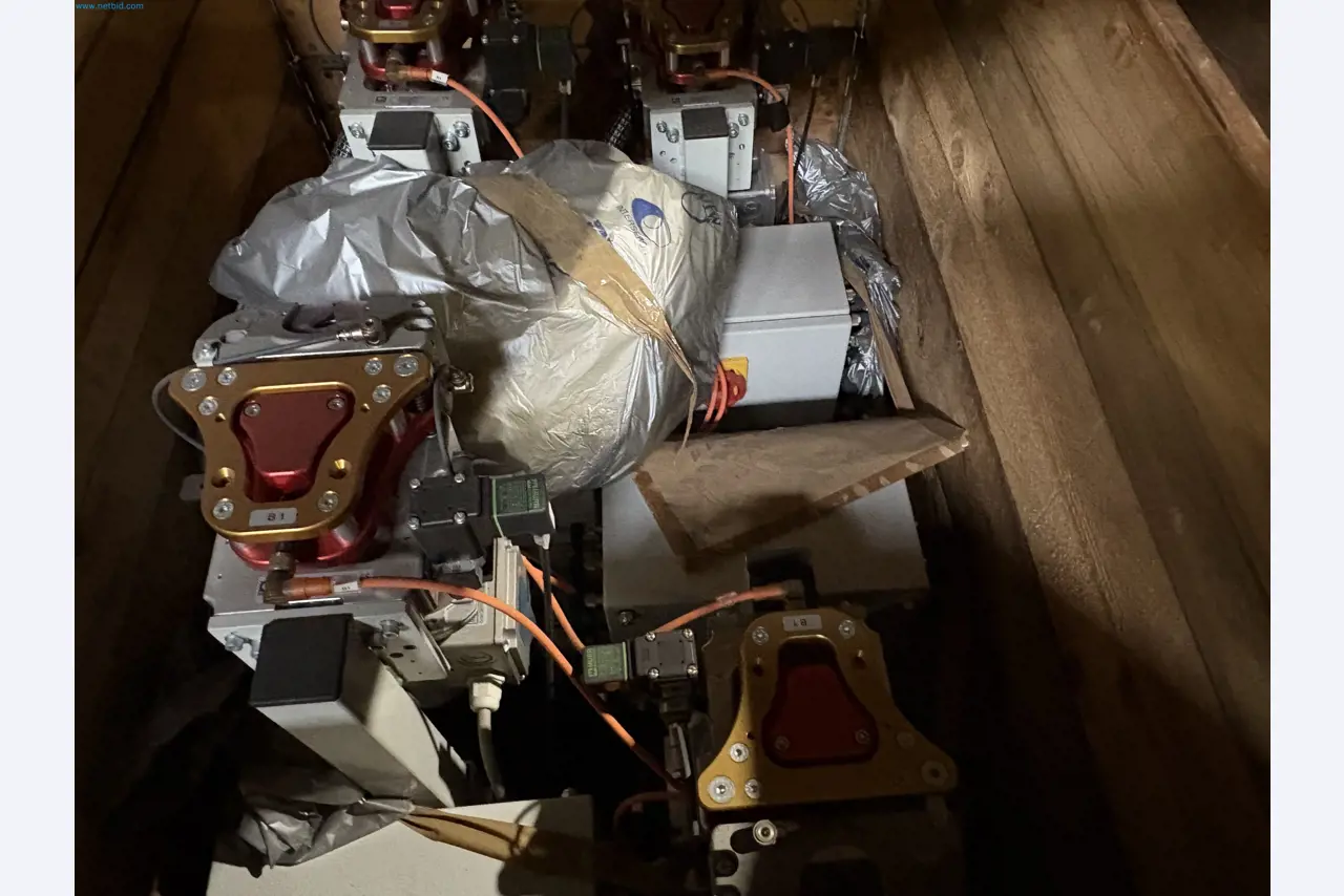 Sprzęt do produkcji samochodów-4