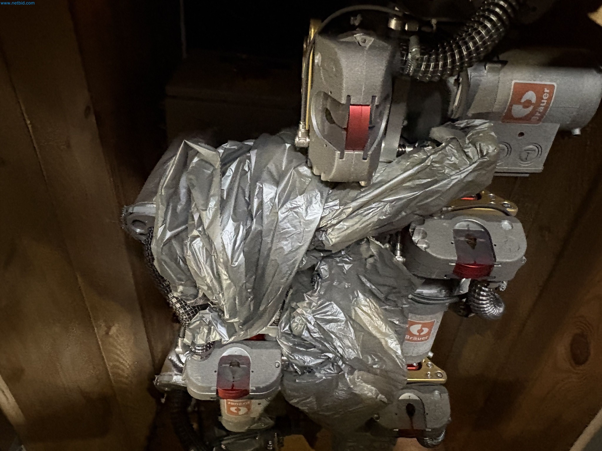 Sprzęt do produkcji samochodów-6