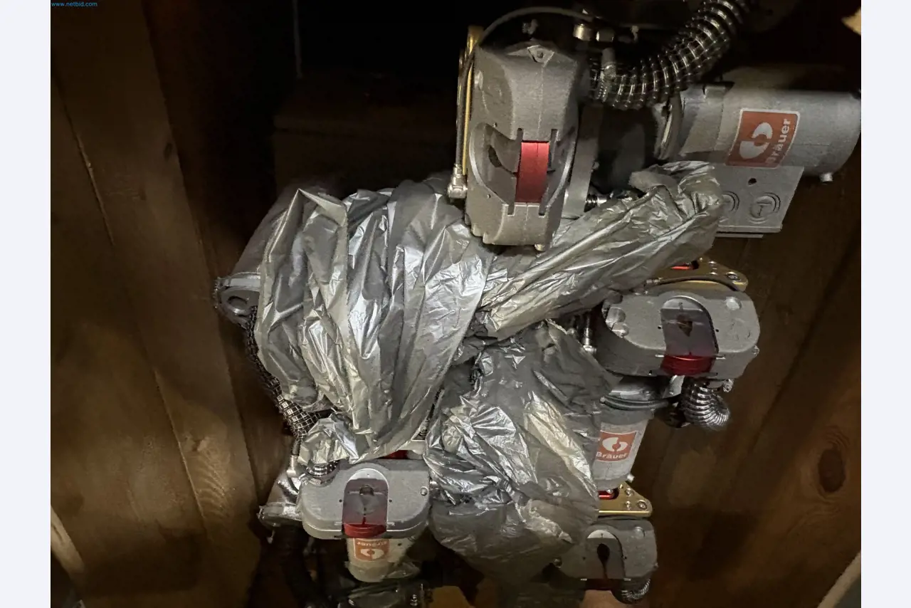 Sprzęt do produkcji samochodów-6