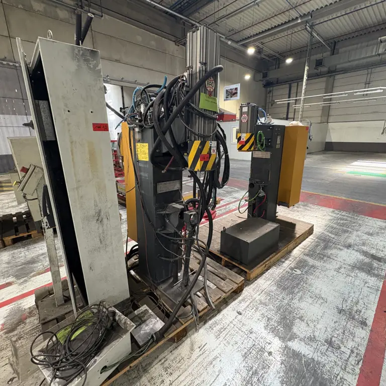 2 Postes de soudure NUT ARO PA160 SC