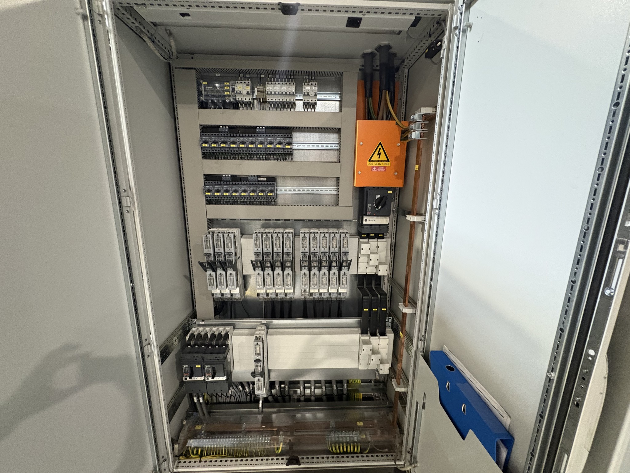 Sprzęt do produkcji samochodów (2. aukcja)-4