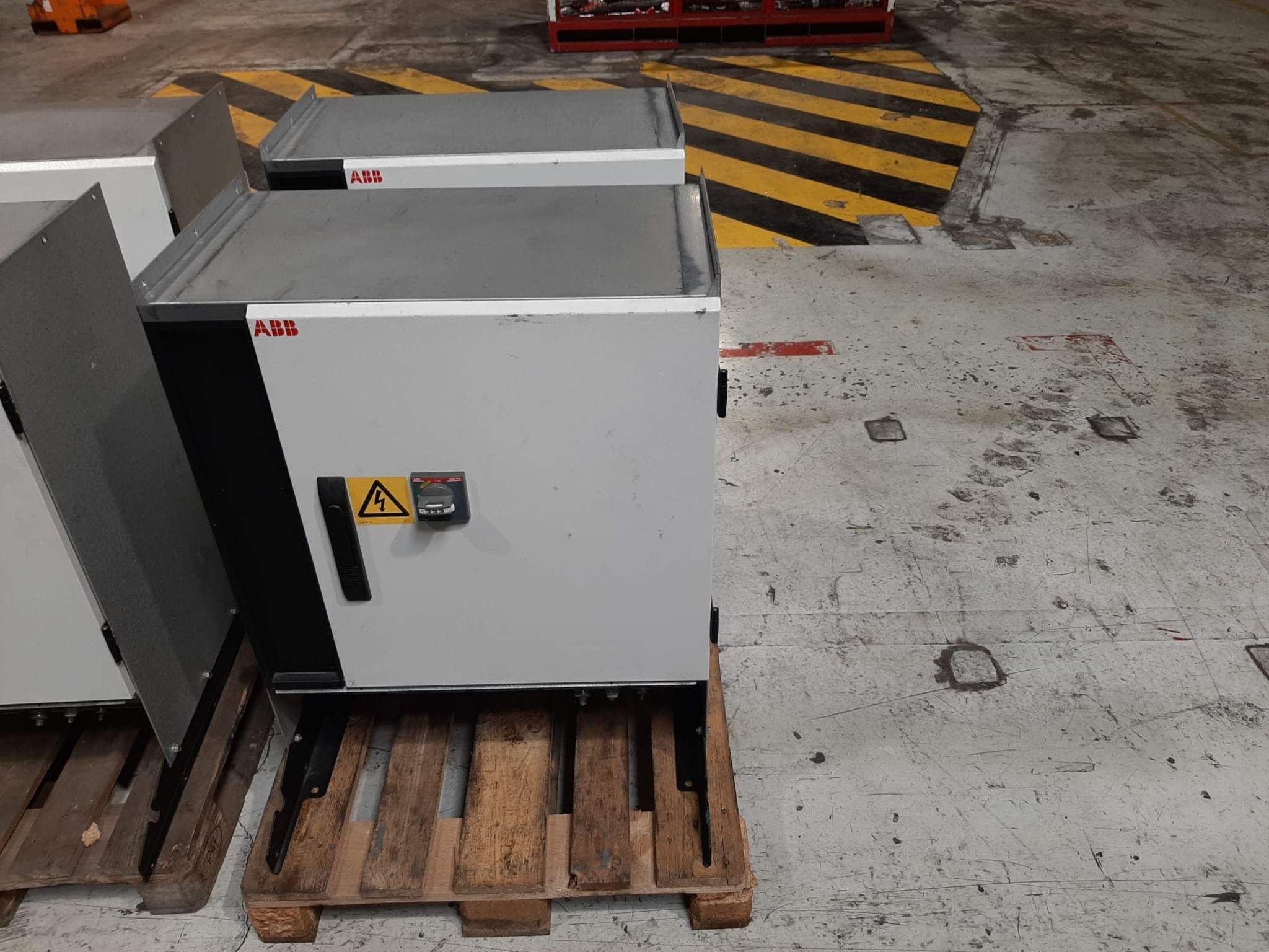 Oprema za avtomobilsko industrijo (2. dražba)-6