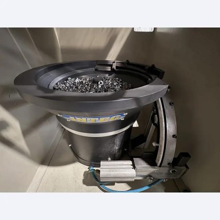 Sprzęt do produkcji samochodów (2. aukcja)-3