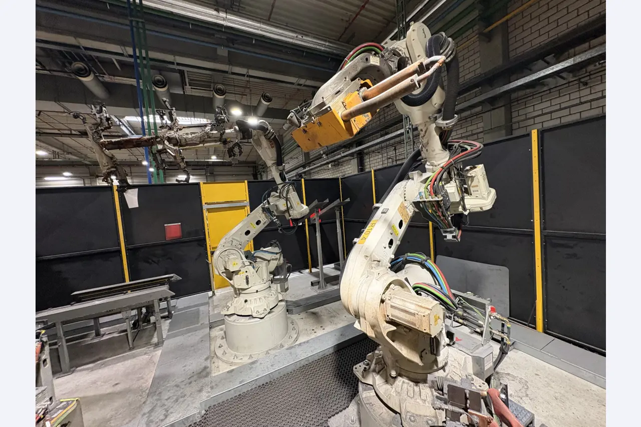 Sprzęt do produkcji samochodów-4