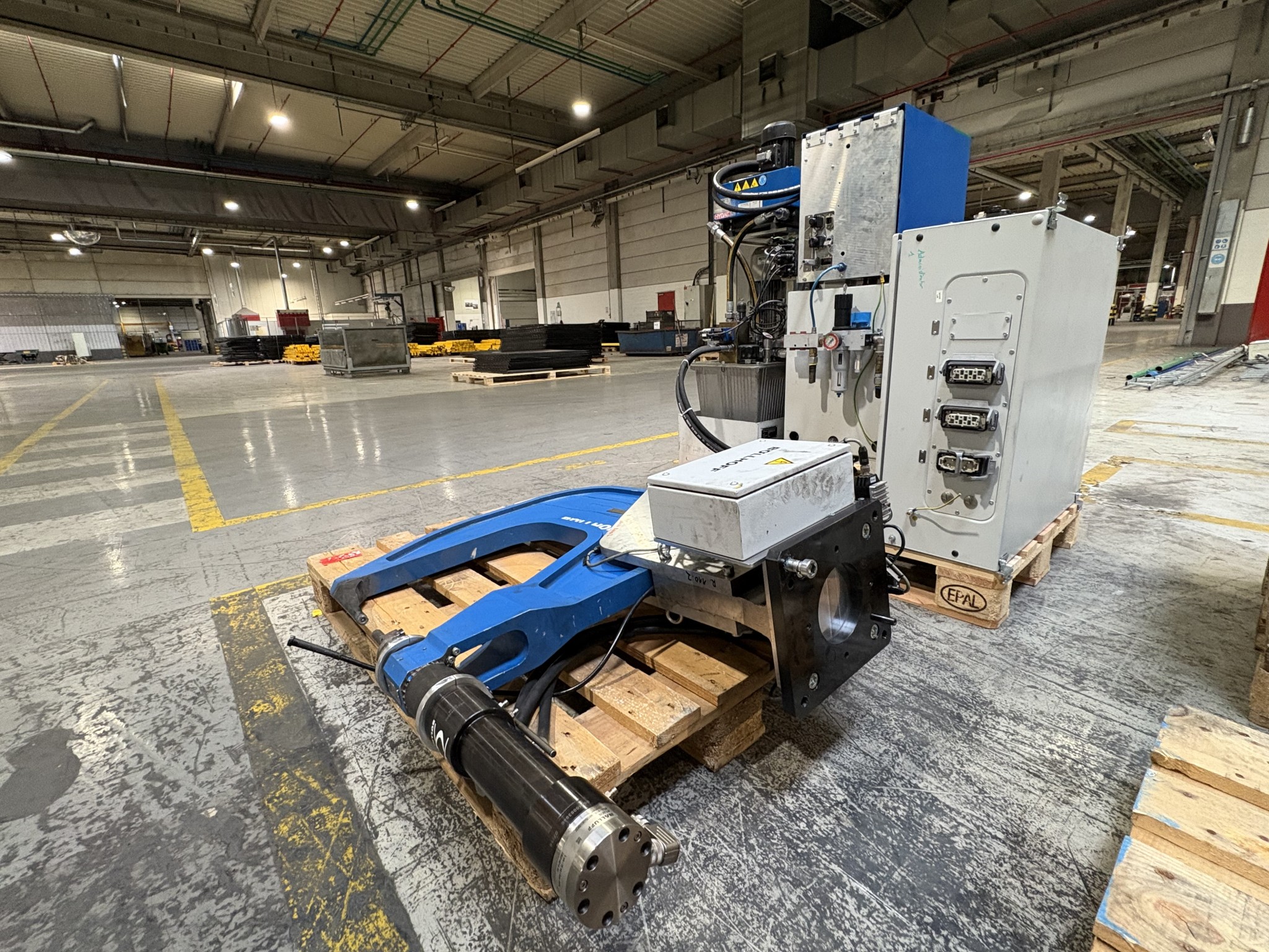 Equipamentos para o fabrico de automóveis-1