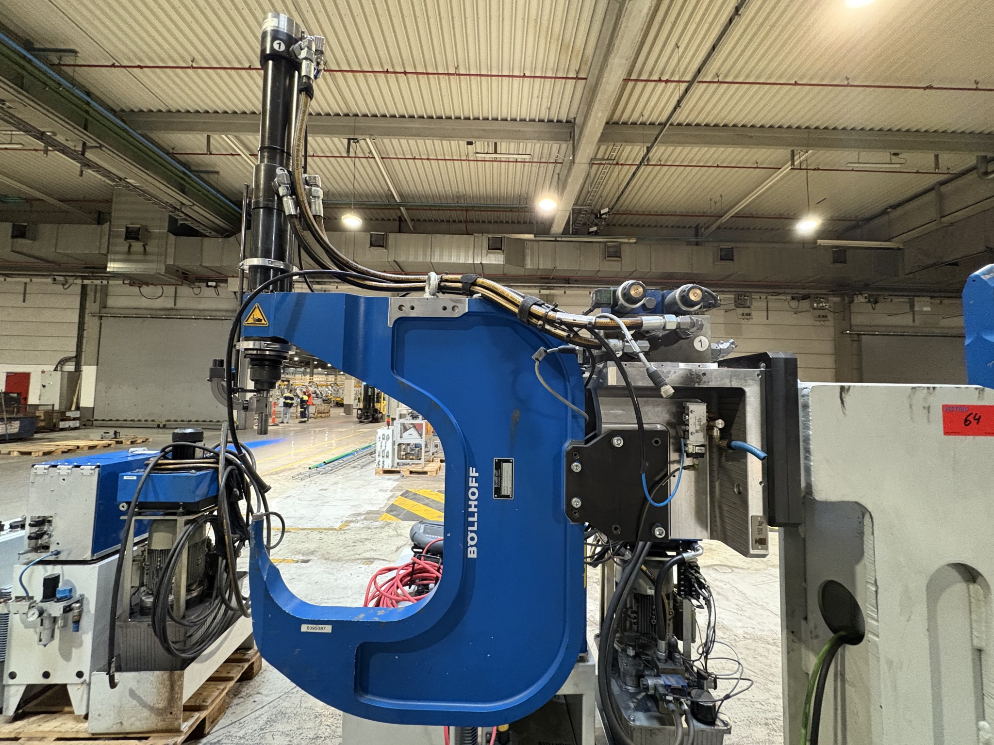 Sprzęt do produkcji samochodów-2