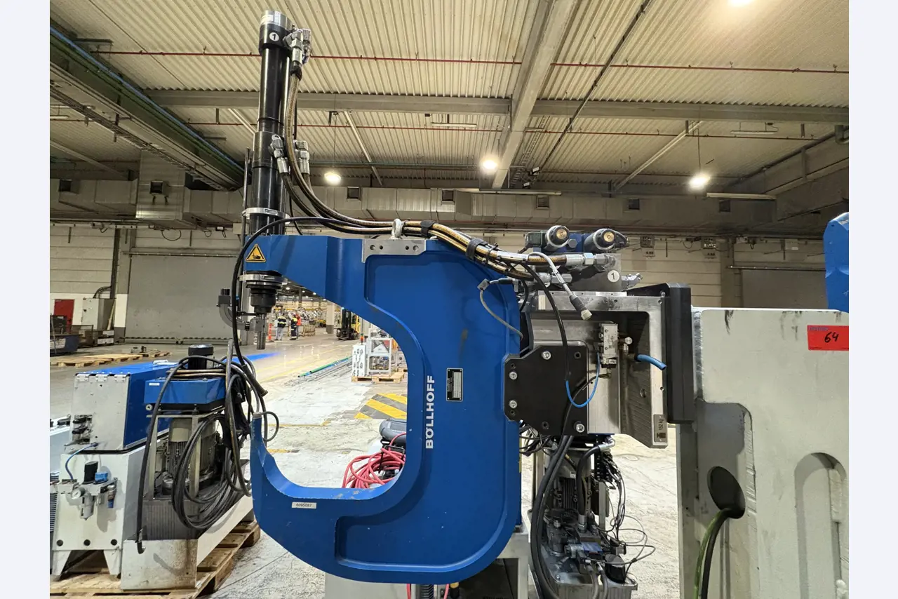 Sprzęt do produkcji samochodów-2