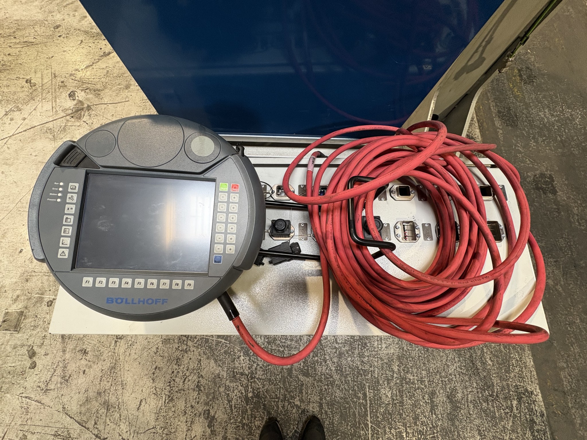 Sprzęt do produkcji samochodów-7