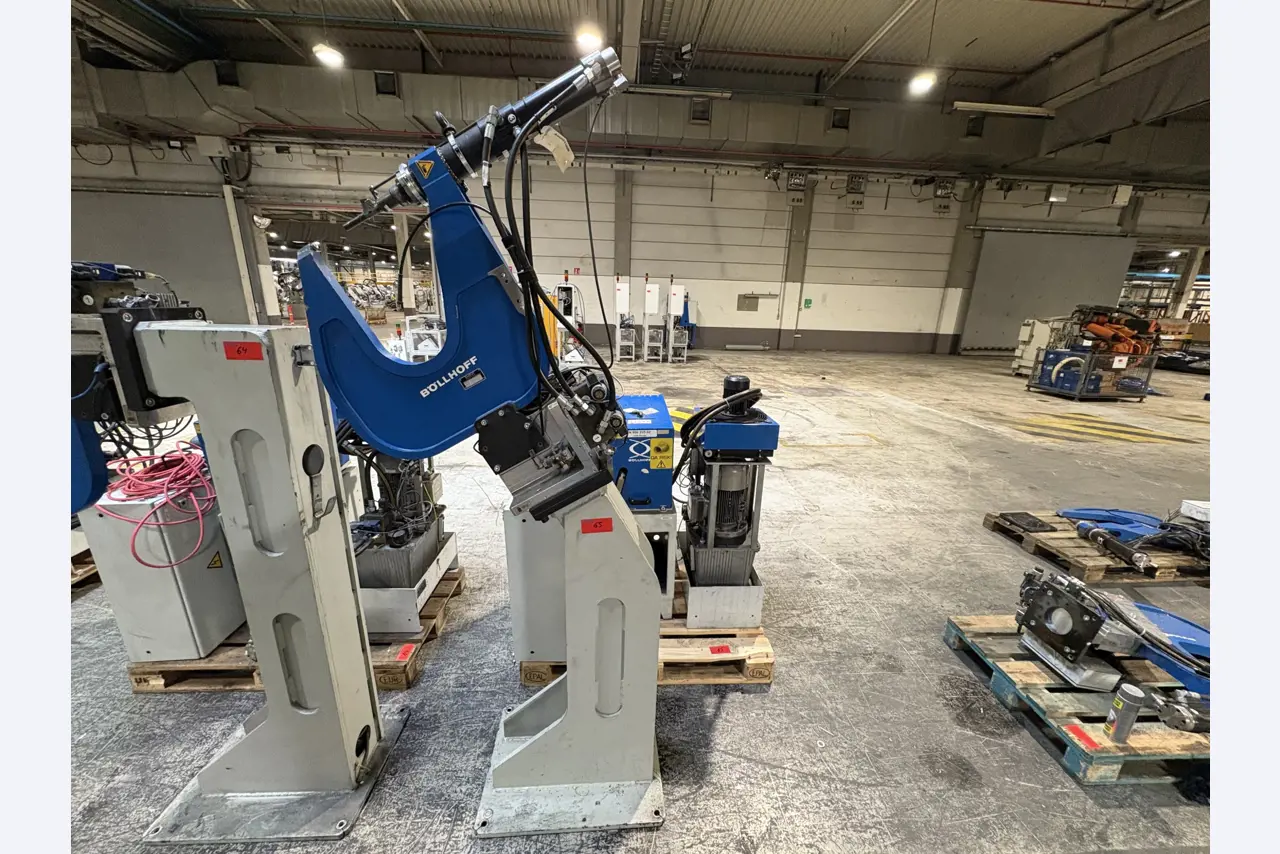 Equipamentos para o fabrico de automóveis-1