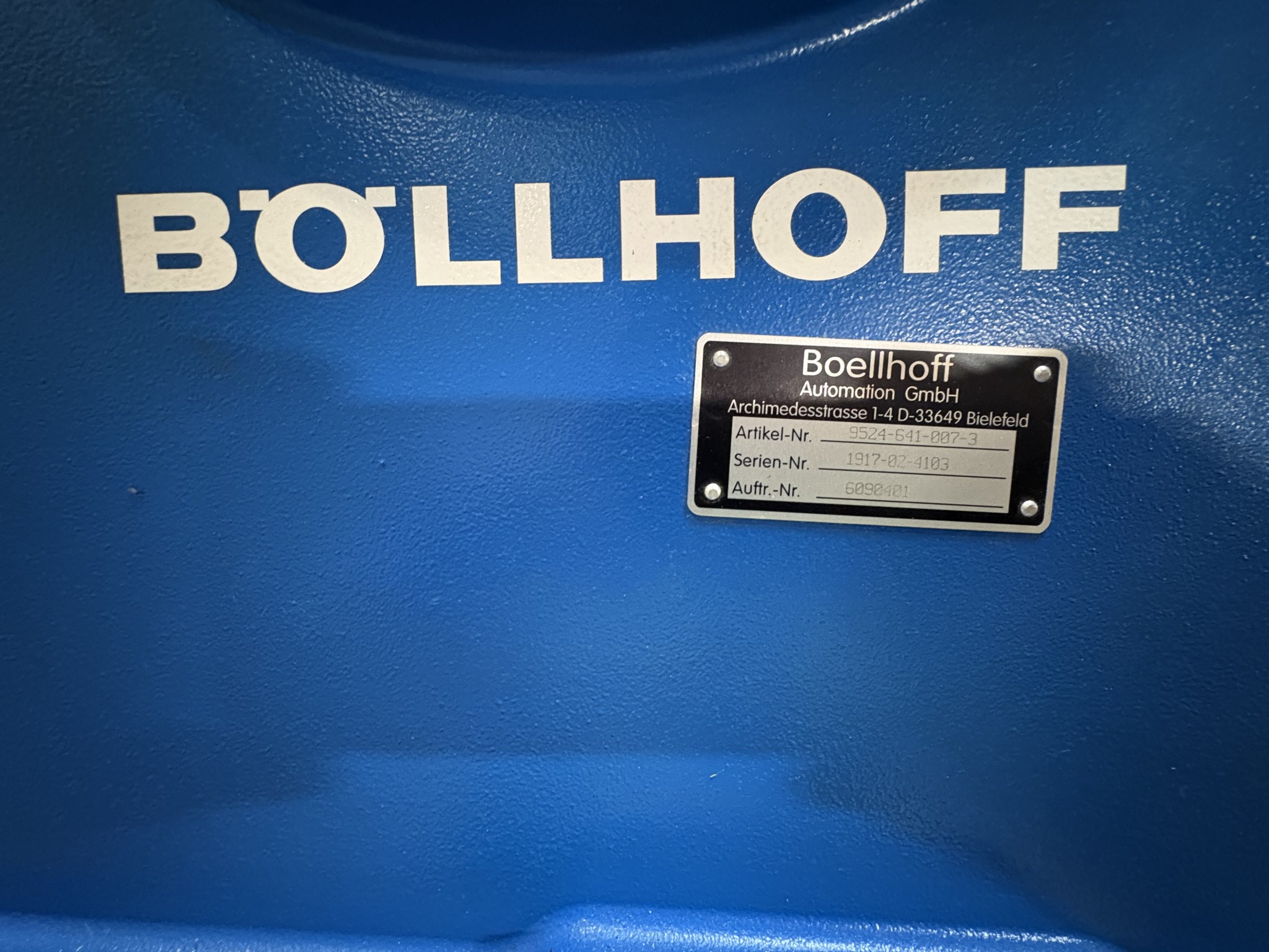 Equipamentos para o fabrico de automóveis-2