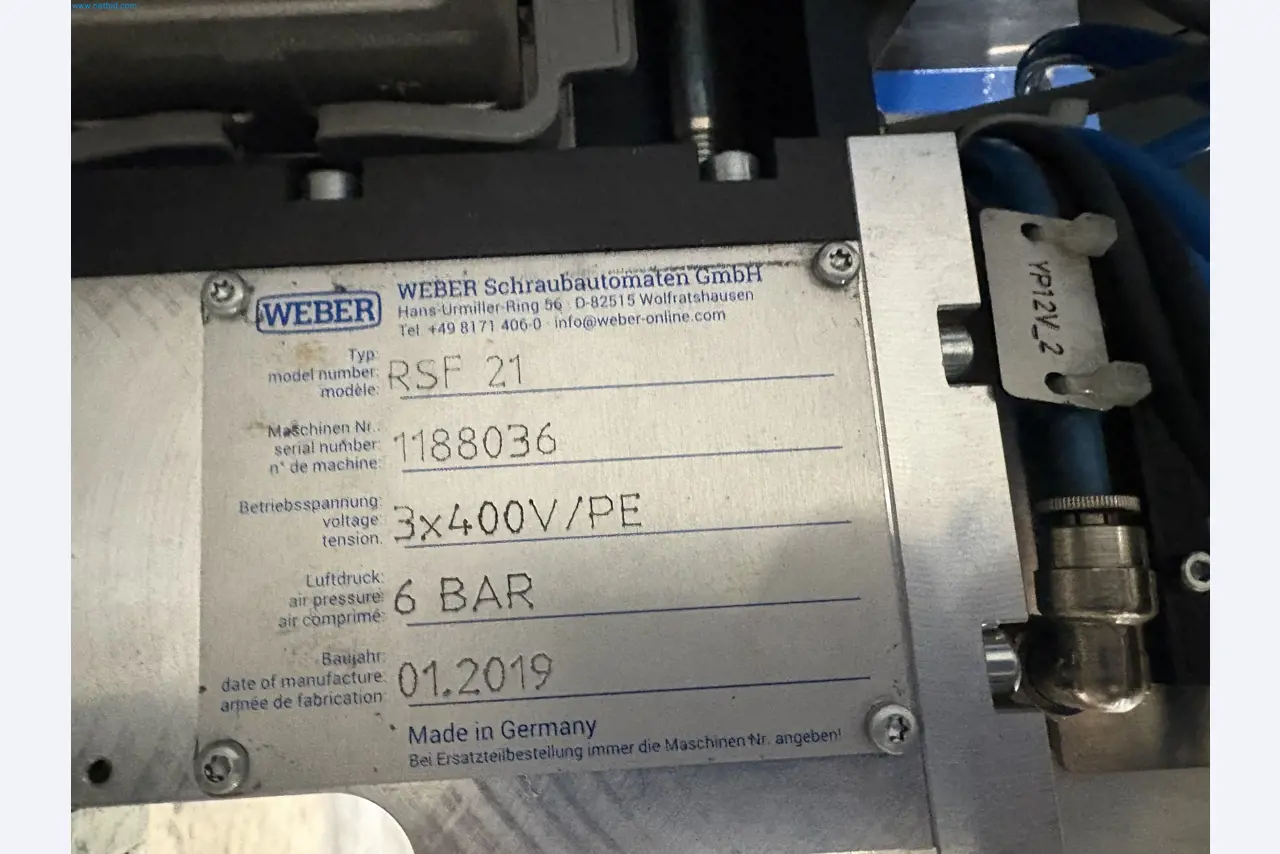 Equipamentos para o fabrico de automóveis-11