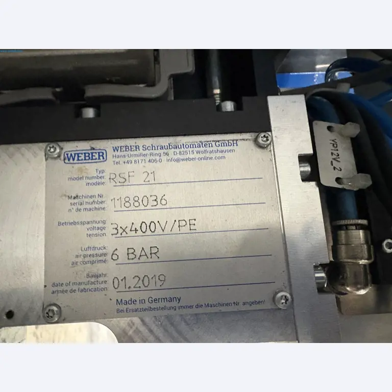 Equipamentos para o fabrico de automóveis-11