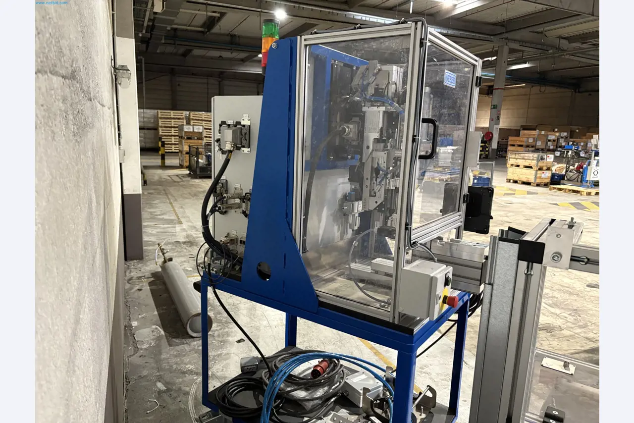 Equipamentos para o fabrico de automóveis-12