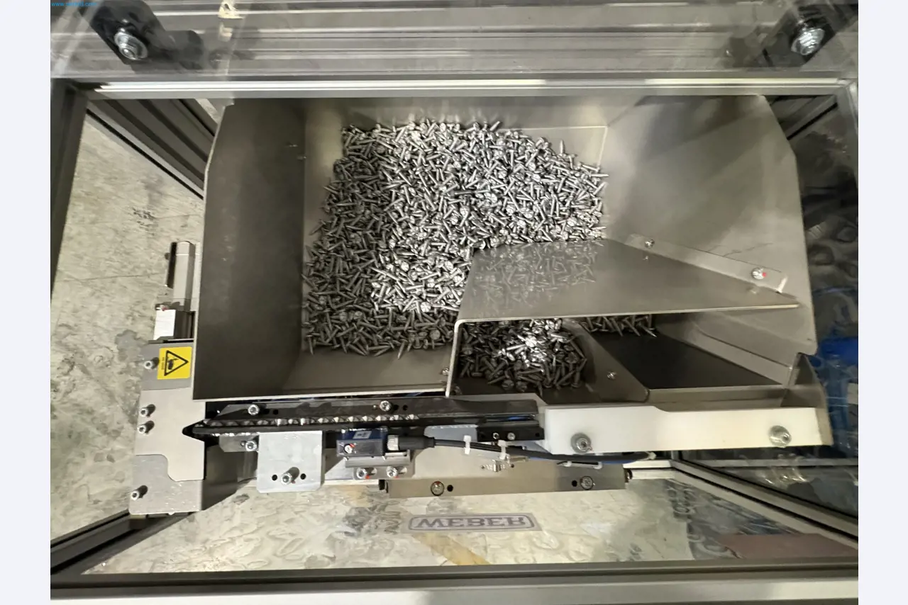 Equipamentos para o fabrico de automóveis-4