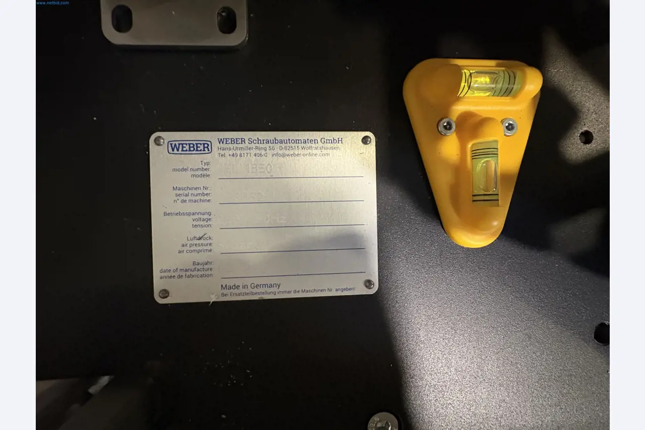 Equipamentos para o fabrico de automóveis-5