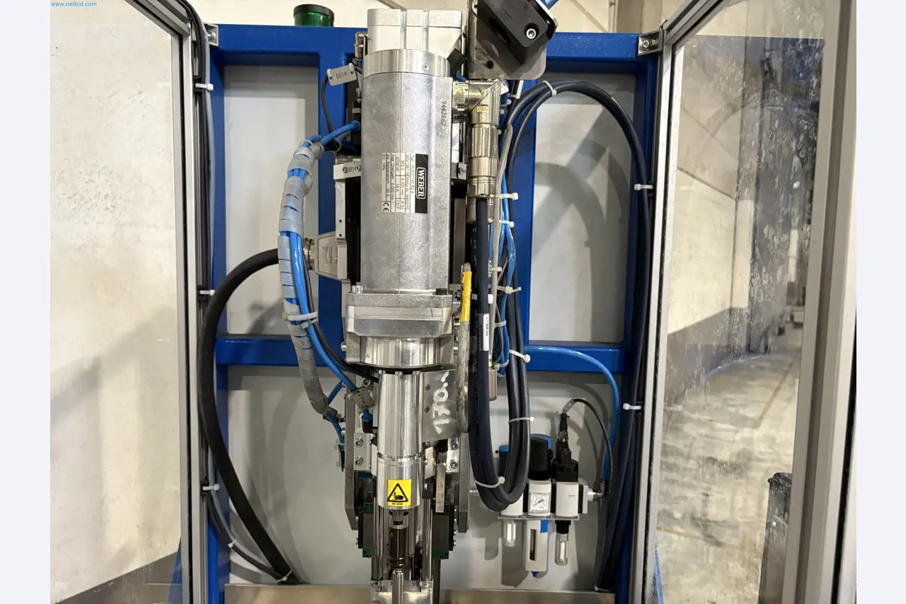 Equipamentos para o fabrico de automóveis-9