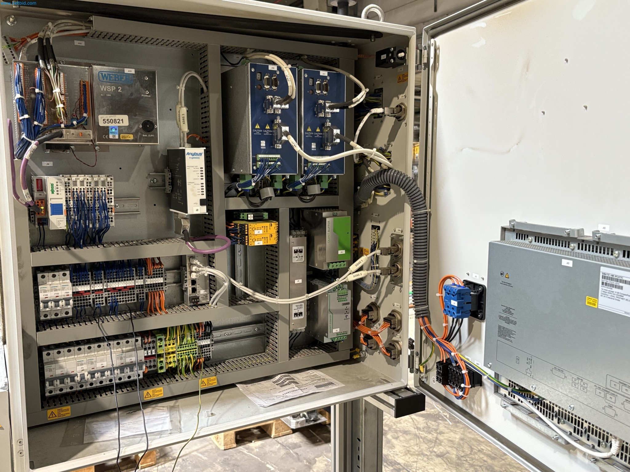 Equipamentos para o fabrico de automóveis-5