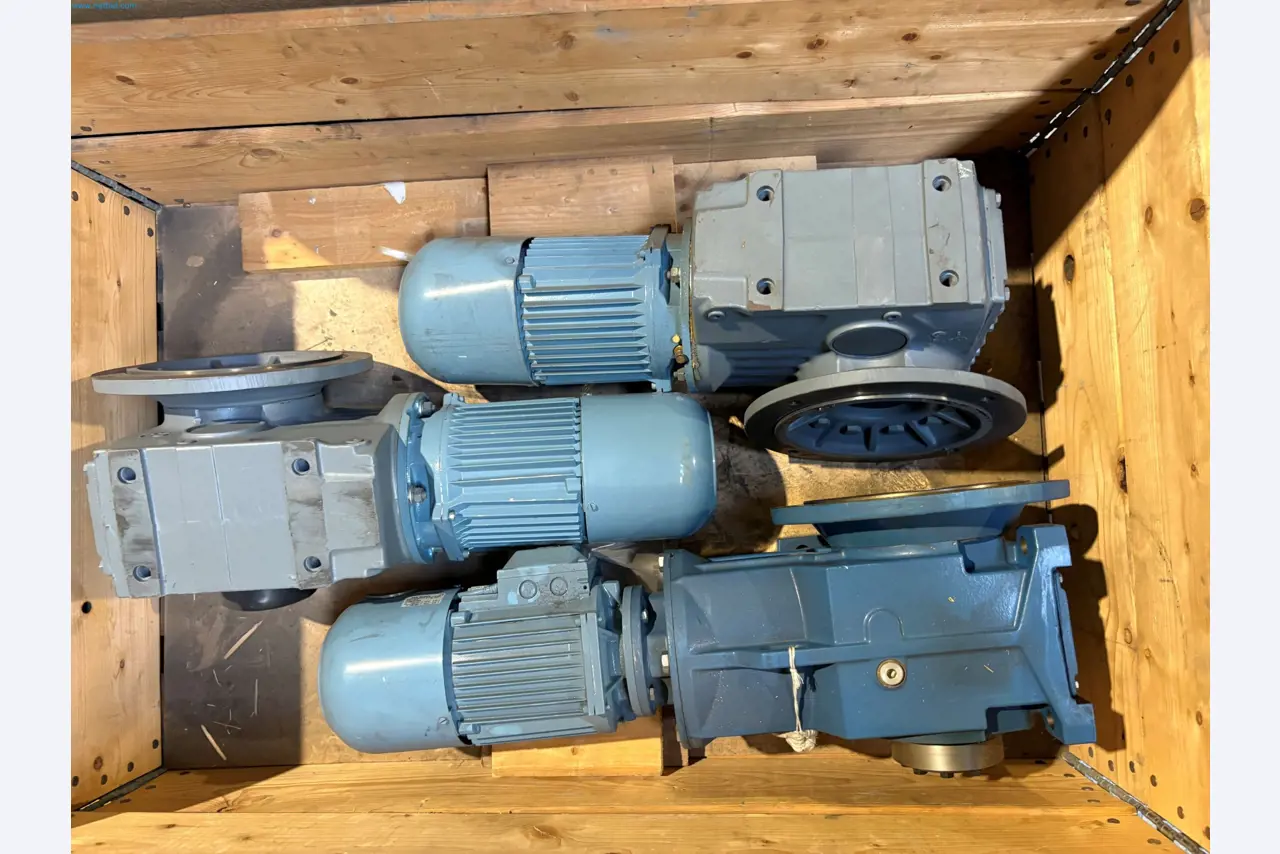 Sprzęt do produkcji samochodów-8