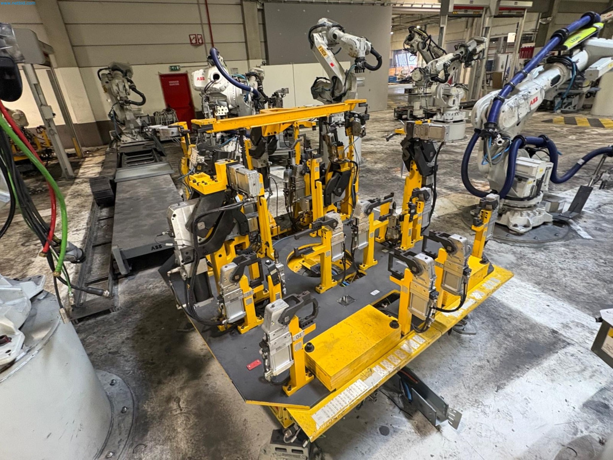 Sprzęt do produkcji samochodów-14