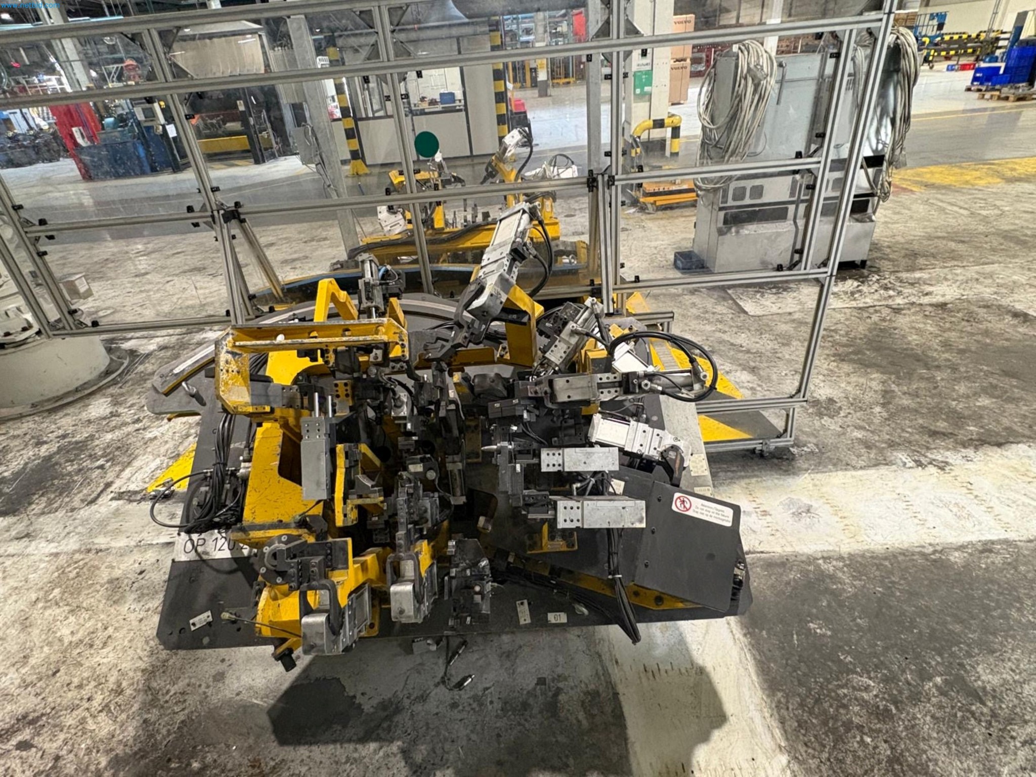 Sprzęt do produkcji samochodów-6