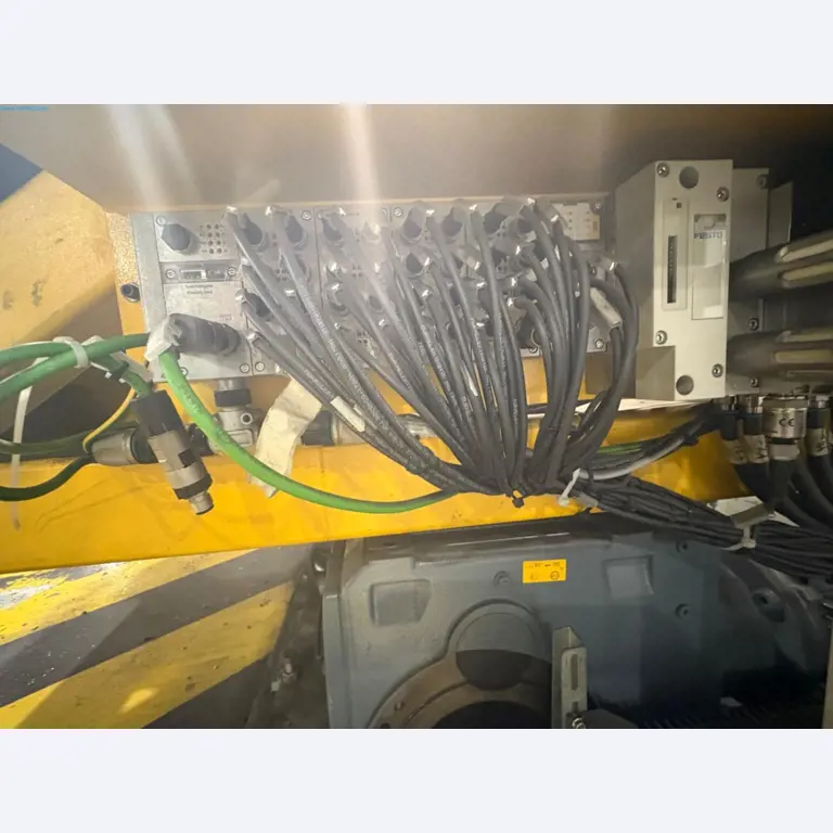 Sprzęt do produkcji samochodów-9