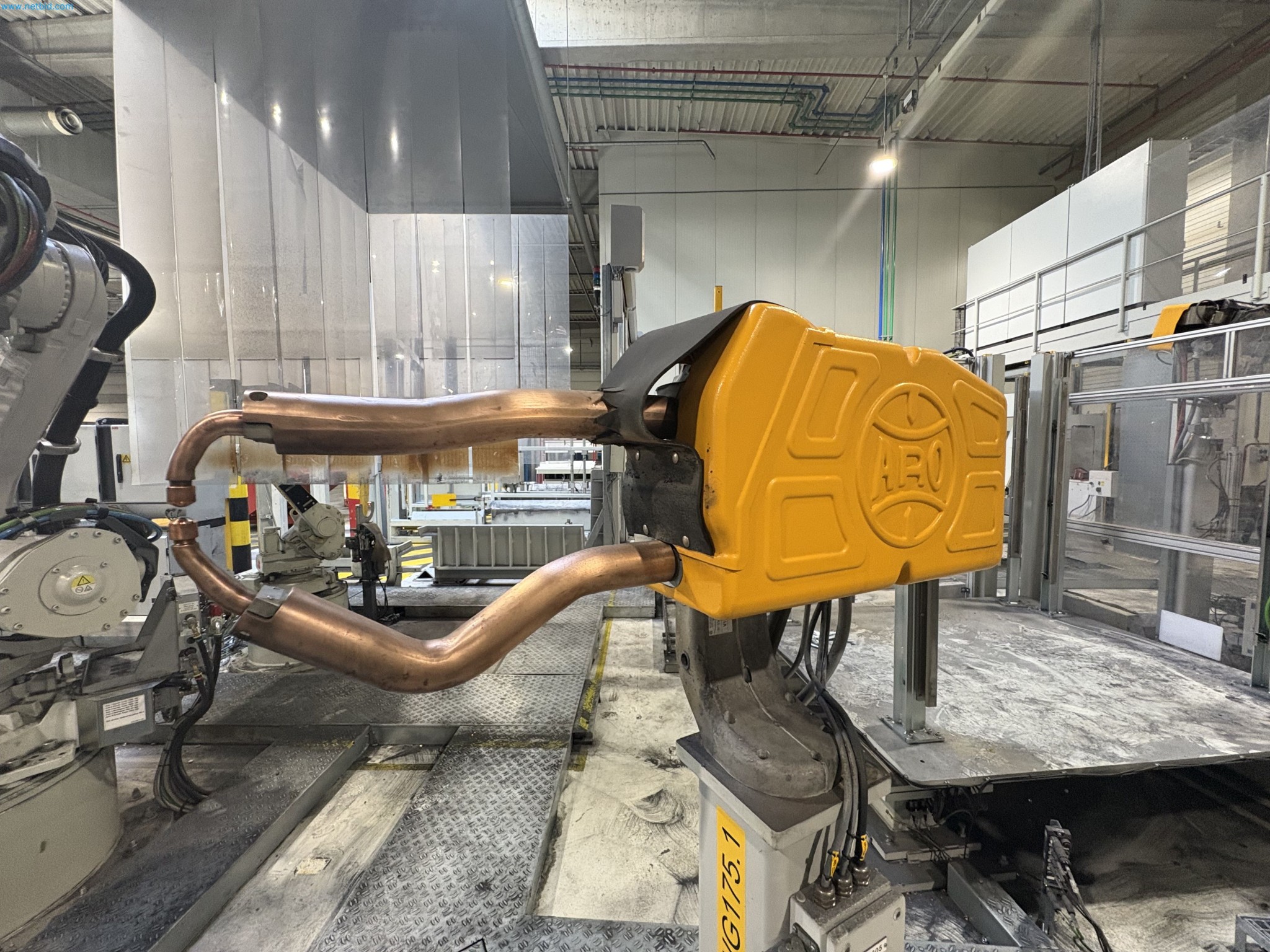 Sprzęt do produkcji samochodów (2. aukcja)-1