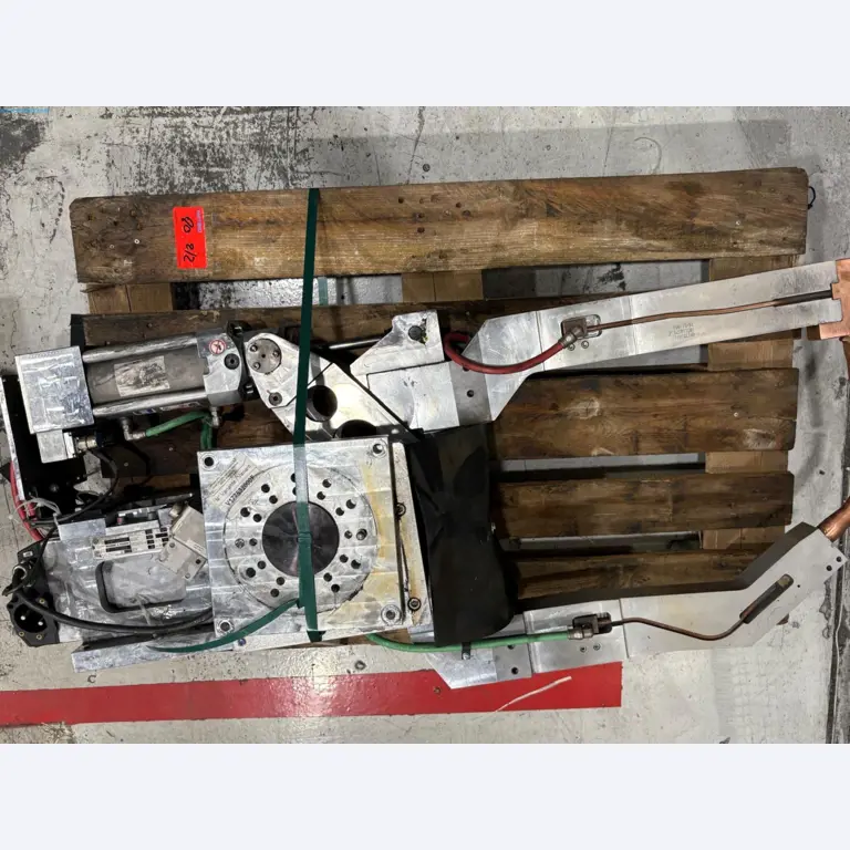 Sprzęt do produkcji samochodów (2. aukcja)-6