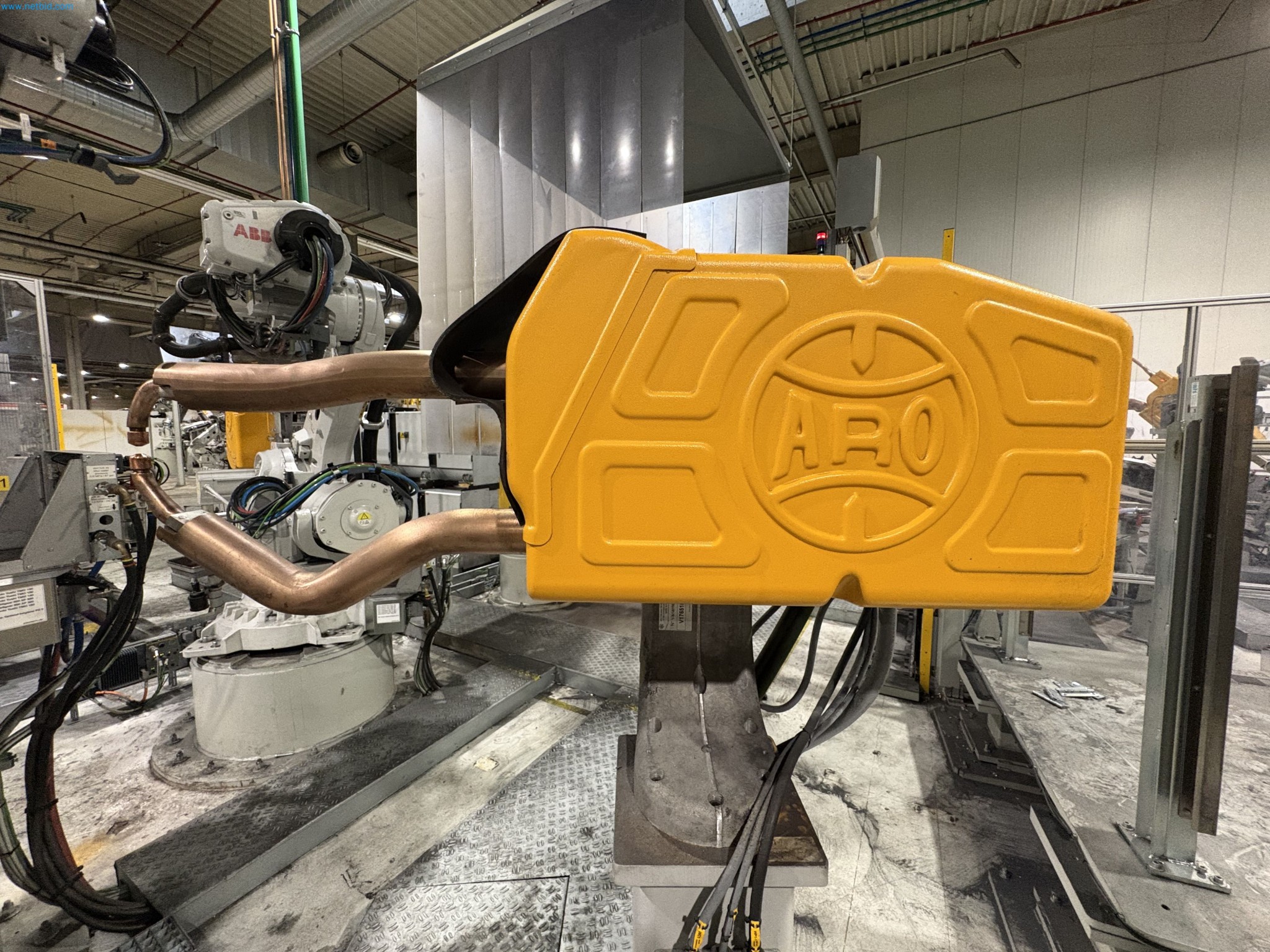 Sprzęt do produkcji samochodów (2. aukcja)-1