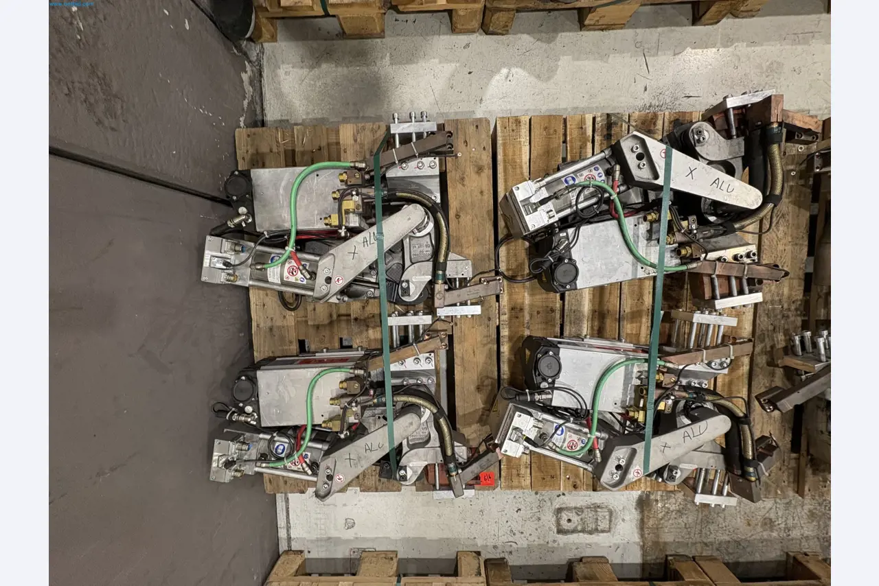 Sprzęt do produkcji samochodów (2. aukcja)-4