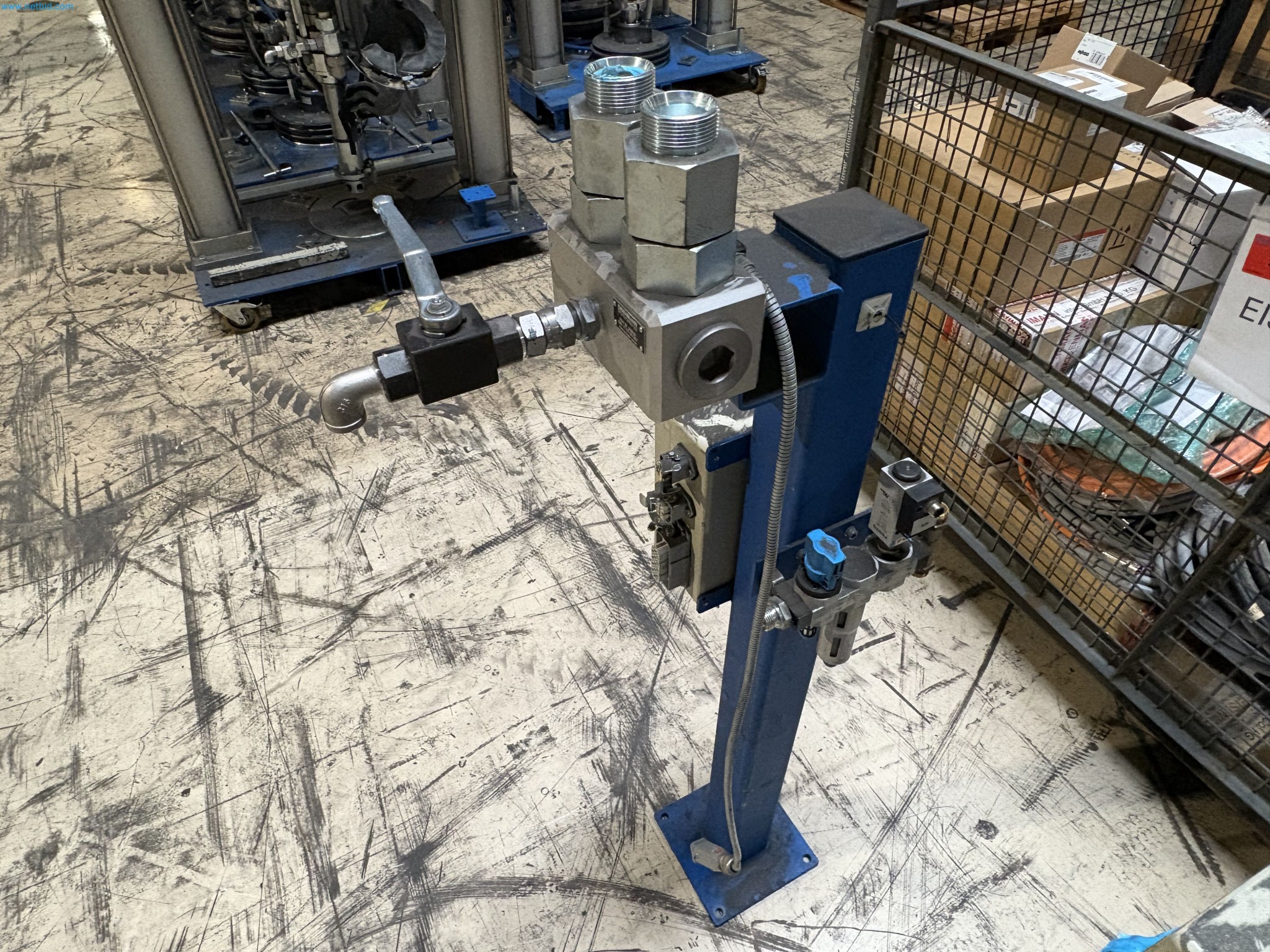 Sprzęt do produkcji samochodów-15