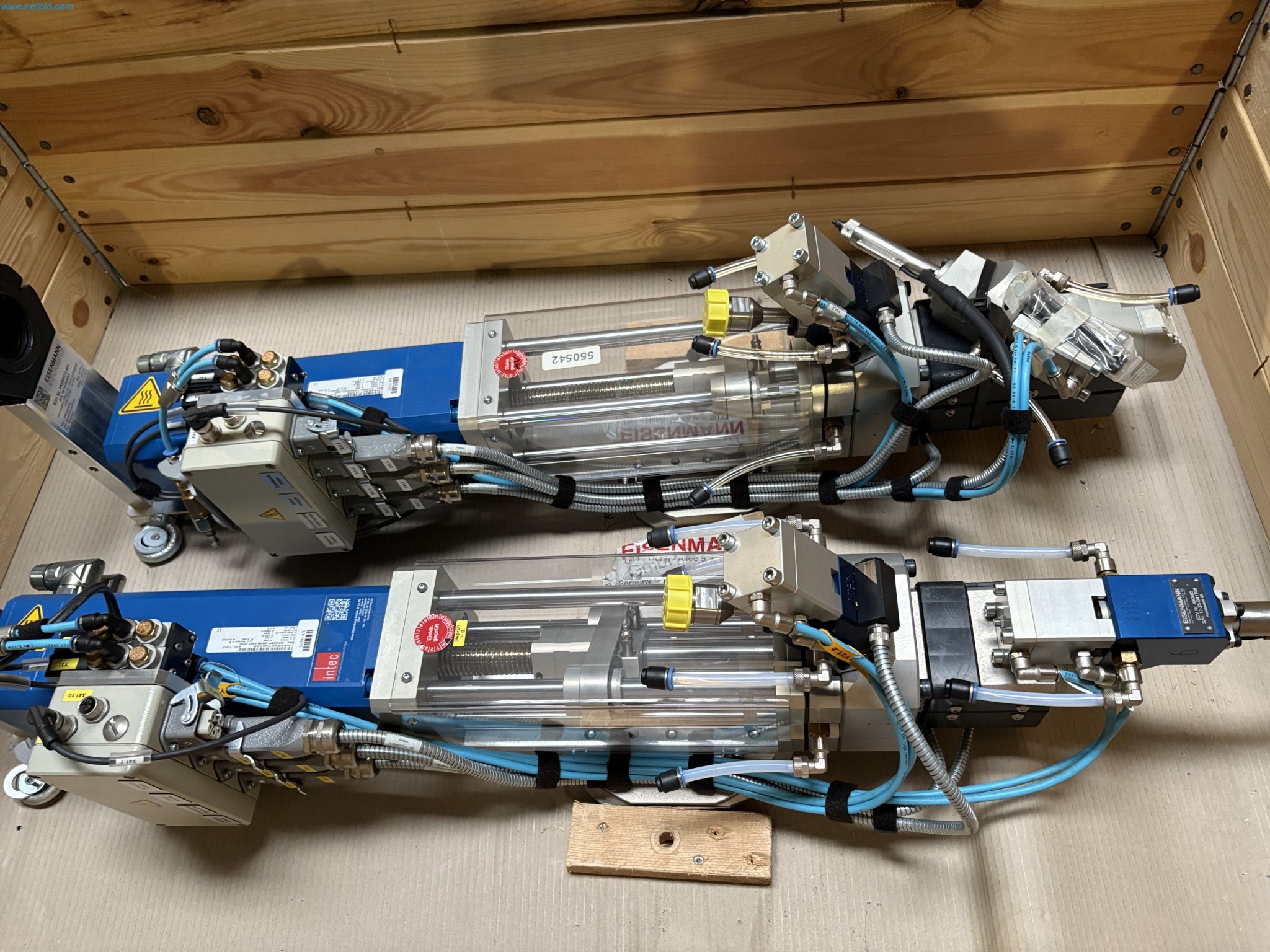 Sprzęt do produkcji samochodów-23